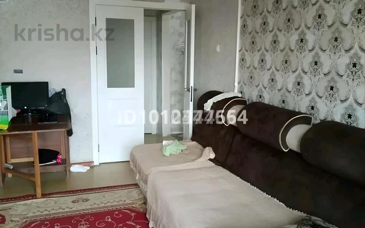 2-комнатная квартира · 49 м², мкр Алатау 39 за 13 млн ₸ в Таразе — фото 2