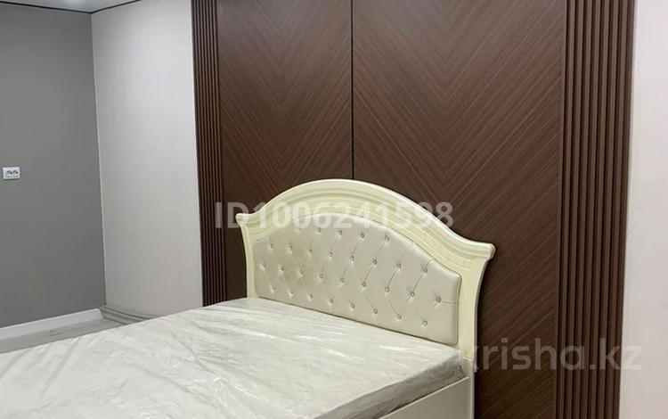 3-комнатная квартира · 70 м² · 4/5 этаж, Аскарова — Аскарова и Мангельдина за 185 000 ₸ в Шымкенте, Туран р-н — фото 2