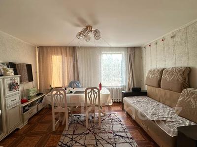 Жеке үй · 4 бөлме · 75.5 м² · 5 жүзд., Менжинского 4 — Apt. 57, бағасы: 37 млн ₸ в Семее