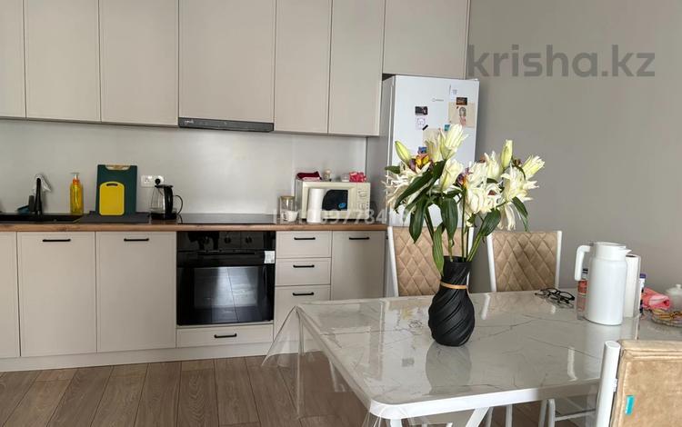 2-комнатная квартира · 42 м² · 7/17 этаж, Вдоль ул. 37 39 за 250 000 ₸ в Астане, Есильский р-н — фото 2