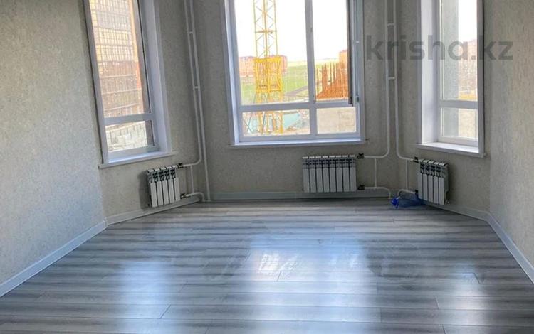 1-бөлмелі пәтер · 44 м² · 3/12 қабат, мкр Сары-Арка 13А, бағасы: 18.5 млн ₸ в Кокшетау — фото 2