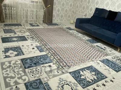 3-комнатная квартира · 96 м² · 3/5 этаж, Рауан 6 мкр 6 за 23 млн 〒 в Жанаозен