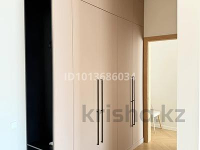 2-бөлмелі пәтер · 60 м² · 2/3 қабат, Тауилсиздик 37 — Яблоневая, бағасы: 40 млн ₸ в Уральске