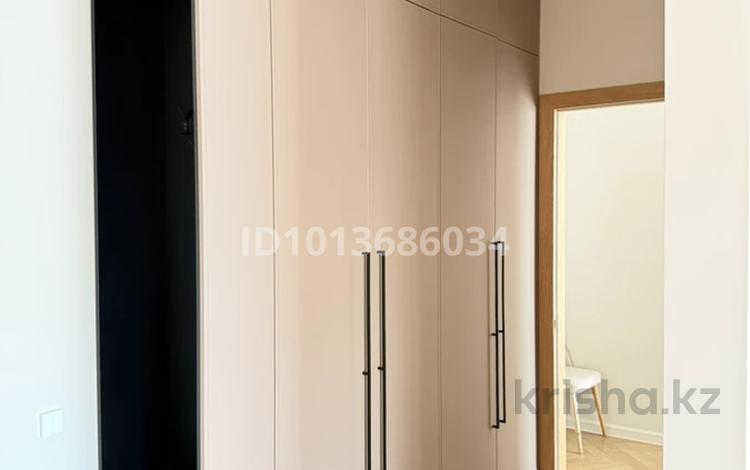 2-бөлмелі пәтер · 60 м² · 2/3 қабат, Тауилсиздик 37 — Яблоневая, бағасы: 40 млн ₸ в Уральске — фото 2