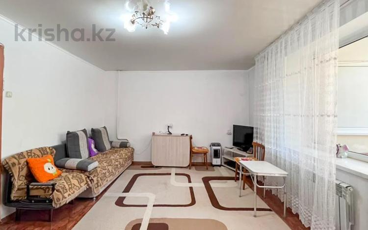 1-бөлмелі пәтер · 35 м² · 1/5 қабат, самал, бағасы: 11.7 млн ₸ в Талдыкоргане, мкр Самал — фото 5