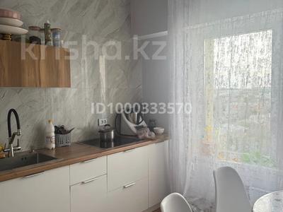 Продажа квартир в Астане: 3-комнатная квартира · 89 м² · 10/13 этаж, проспект Женис 72 — Улица Улица Илияс Есенберли за 34 млн 〒 3-комнатная квартира · 89 м² · 10/13 этаж, проспект Женис 72 — Улица Улица Илияс Есенберли за 34 млн 〒 в Астане, Сарыарка р-н