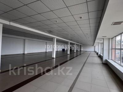 Свободное назначение, офисы, магазины и бутики, склады, салоны красоты, сельское хозяйство, фитнес и спорт, медцентры и аптеки, образование, развлечения, кабинеты и рабочие места, студии · 765 м² за ~ 2.4 млн 〒 в Караганде, Казыбек би р-н