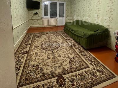 2-бөлмелі пәтер · 55 м² · 2/2 қабат, Момышулы, бағасы: 6 млн ₸ в Бауыржан Момышулы