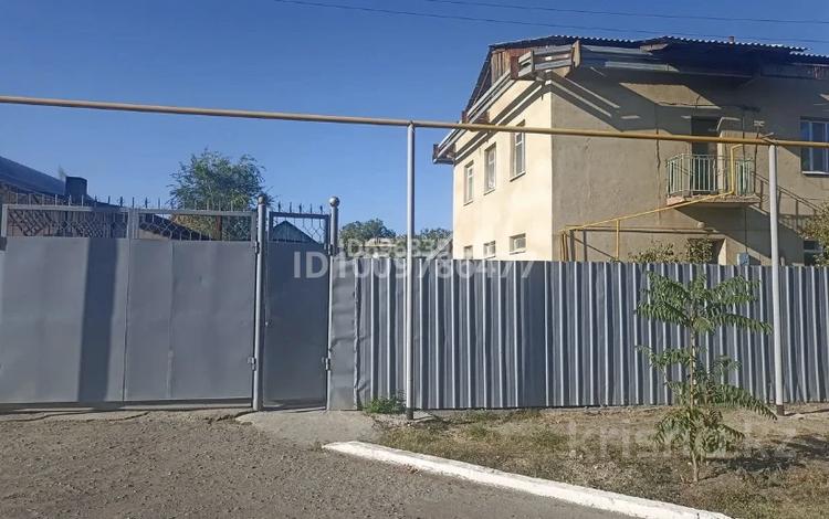 Отдельный дом · 5 комнат · 150 м² · 10 сот., Толе би 11/1 — Поселок Головацкого за 30 млн ₸ в Жаркенте — фото 2