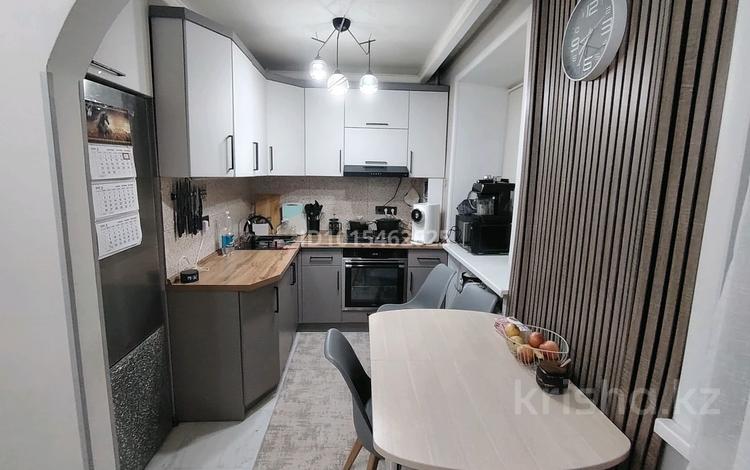 3-комнатная квартира · 57 м² · 3/5 этаж, желтоксан 37 за 29 млн ₸ в Астане, Сарыарка р-н — фото 2
