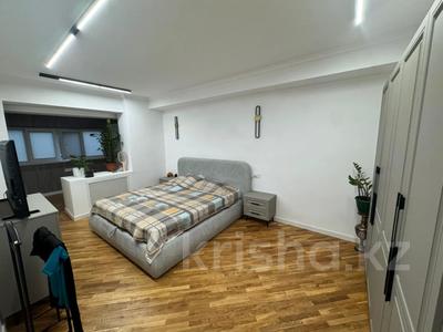 3-бөлмелі пәтер · 105.5 м² · 5/9 қабат, Жибек Жолы — Панфилова, бағасы: 90 млн ₸ в Алматы, Алмалинский р-н