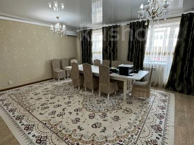 4-бөлмелі пәтер, 134.5 м², 6/9 қабат, мкр. Алтын орда, бағасы: 41.5 млн 〒 в Актобе, мкр. Алтын орда