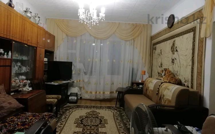4-комнатная квартира · 80 м² · 4/10 этаж, Толе би 100 за 24 млн 〒 в Таразе — фото 2