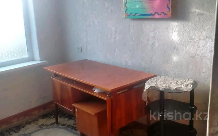 2-комнатная квартира · 48 м² · 3/5 этаж, 3й микраион — Больница парк за 10 млн ₸ в Жанатасе — фото 2