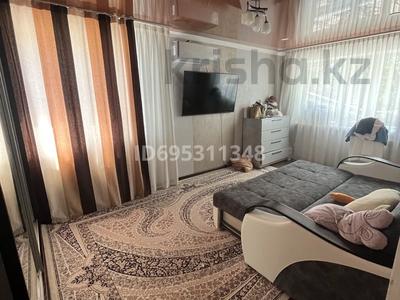 3-бөлмелі пәтер · 63 м² · 2/5 қабат, Муса Жалиля 17, бағасы: 24.5 млн ₸ в Жезказгане