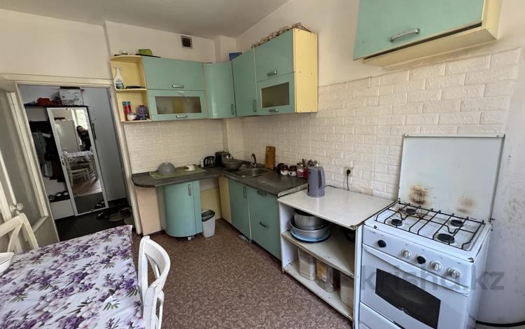 2-бөлмелі пәтер · 61 м² · 3/9 қабат, Ақсай-1А ш/а. 25 — Толе би, бағасы: 33 млн ₸ в Алматы, Ауэзовский р-н — фото 2