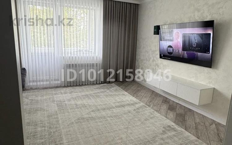 4-бөлмелі пәтер · 77 м² · 2/9 қабат, пр. Мухтара Ауэзова 37а, бағасы: 40 млн ₸ в Семее — фото 2