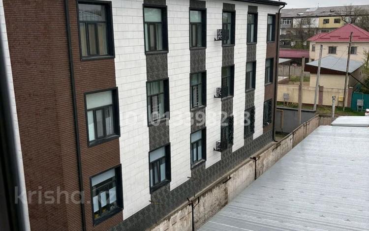 2-комнатная квартира · 55 м² · 3/3 этаж, 1 пер Рысбек батыра 7 — Напротив заводского РОВД за 21 млн ₸ в Таразе — фото 2