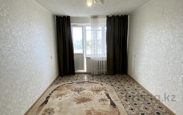 1-бөлмелі пәтер · 38.4 м² · 1/5 қабат, 2 ш/а. 64, бағасы: 11.8 млн ₸ в Актобе, мкр 8 — фото 2