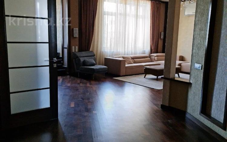 8-бөлмелі пәтер · 500 м² · 21/22 қабат, Кабанбай батыра 87, бағасы: 850 млн ₸ в Алматы, Алмалинский р-н — фото 44