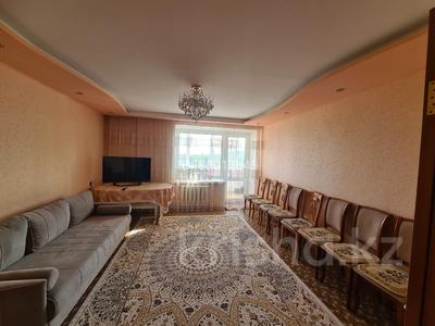 4-комнатная квартира, 72.4 м², 5/9 этаж, проспект республики 4 за 27.5 млн 〒 в Караганде, Казыбек би р-н