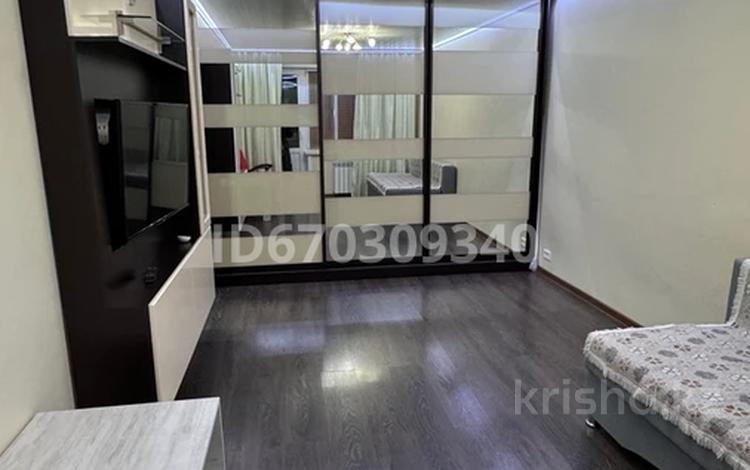 1-комнатная квартира · 36 м² · 7/9 этаж, Назарбаева 99 за 150 000 ₸ в Павлодаре — фото 16