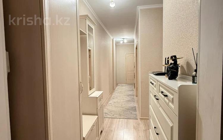 2-комнатная квартира · 62 м² · 6/7 этаж, мкр Акжайык 6927 за 250 000 ₸ в Шымкенте, Абайский р-н — фото 2