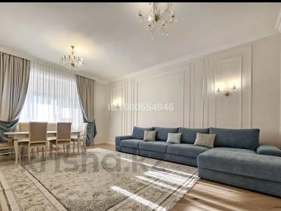 3-комнатная квартира · 130 м² · 2/4 этаж, Макпал за 750 000 〒 в Астане, Есильский р-н