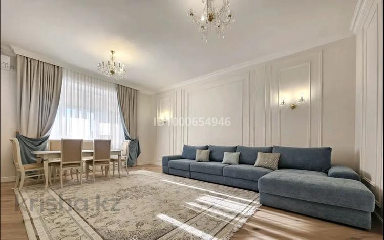 3-комнатная квартира · 130 м² · 2/4 этаж, Макпал за 850 000 ₸ в Астане, Есильский р-н — фото 2