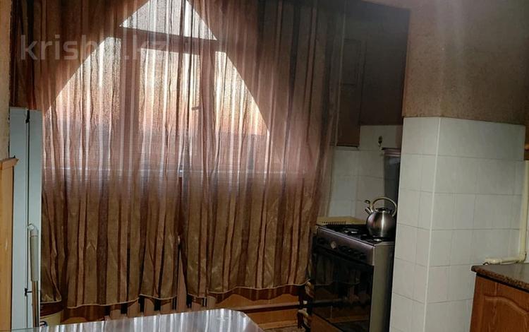 4-бөлмелі пәтер · 100 м² · 7/9 қабат, Розыбакиева 39 — Толе би, бағасы: 370 000 ₸ в Алматы, Алмалинский р-н — фото 10