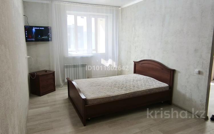 1-комнатная квартира · 33 м² · 8/9 этаж, Микрорайон Аэропорт 2, Уральская 45Б за 120 000 〒 в Костанае — фото 2