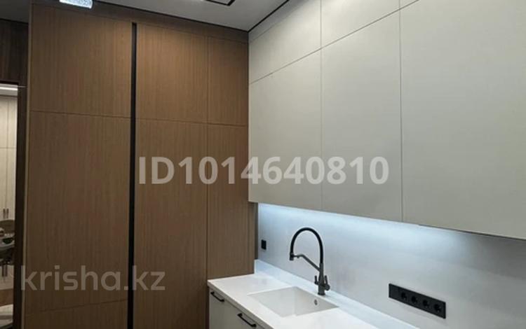 3-комнатная квартира · 95 м² · 5/9 этаж, Култегин 4а за 98 млн ₸ в Астане, Нура р-н — фото 2