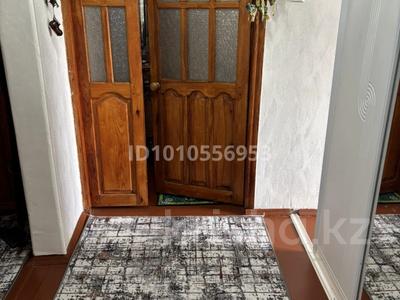 4-комнатная квартира · 75 м² · 5/5 этаж, мкр Акбулак 15 за 17 млн 〒 в Таразе