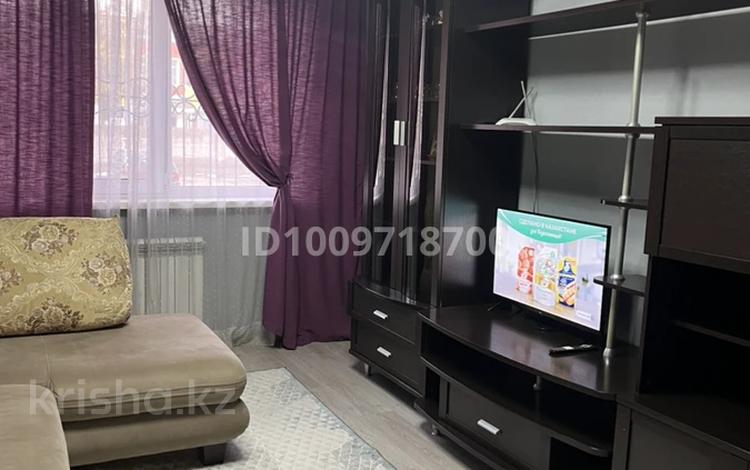 2-бөлмелі пәтер · 35 м² · 1/5 қабат, мкр Карасу, Каратау ,2 микрорайон 16, бағасы: 10 000 〒 в Таразе — фото 5