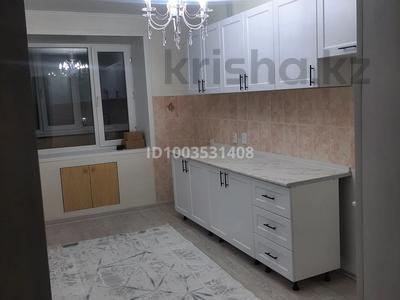 Продажа квартир в Карагандинской обл.: 3-комнатная квартира · 73 м² · 8/10 этаж, Металургов за 25 млн 〒 3-комнатная квартира · 73 м² · 8/10 этаж, Металургов за 25 млн 〒 в Темиртау