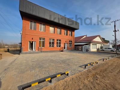 Кеңселер, фитнес және спорт, медорталықтар мен дәріханалар, білім орталықтары, кабинеттер және жұмыс орындары · 160 м², бағасы: 640 000 〒 в Каскелене