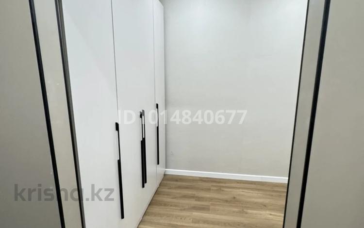 1-комнатная квартира · 31 м² · 9/12 этаж, Ахмет Байтурсынулы 61 за 240 000 ₸ в Астане, Сарайшык р-н — фото 2