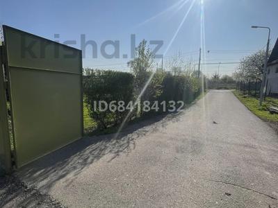 Отдельный дом · 8 комнат · 150 м² · 27 сот., мкр 13-й военный городок, Красногорская 31/12 за 149 млн ₸ в Алматы, Турксибский р-н