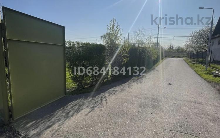 Отдельный дом · 8 комнат · 150 м² · 27 сот., мкр 13-й военный городок, Красногорская 31/12 за 149 млн ₸ в Алматы, Турксибский р-н — фото 52