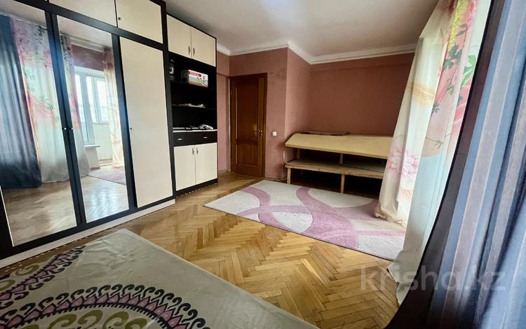 4-бөлмелі пәтер · 100 м² · 7/7 қабат, Абая 141, бағасы: 65 млн ₸ в Алматы, Алмалинский р-н — фото 10
