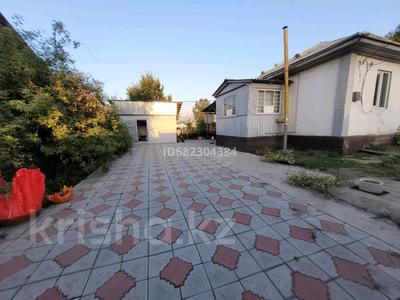 Отдельный дом · 6 комнат · 100 м² · 20 сот., Конаева 107 — Аль фараби за 75 млн 〒 в Каскелене