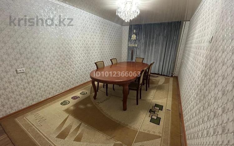 3-бөлмелі пәтер · 61.9 м² · 2/5 қабат, 6-й мкр. 30А, бағасы: 16 млн ₸ в Темиртау — фото 2