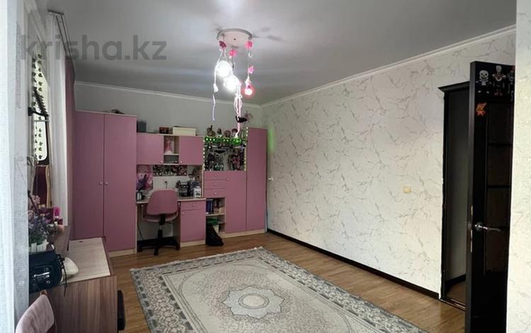 4-бөлмелі пәтер · 85 м² · 5/5 қабат, Центральный 36, бағасы: 28 млн ₸ в Кокшетау — фото 2
