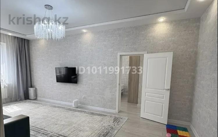 2-комнатная квартира · 70 м² · 7/8 этаж, Байтурсынова за 290 000 ₸ в Астане, Алматы р-н — фото 2