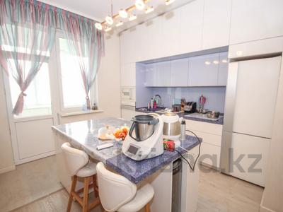 3-комнатная квартира · 70 м² · 2/5 этаж, Достык 36 за 75 млн ₸ в Алматы, Медеуский р-н
