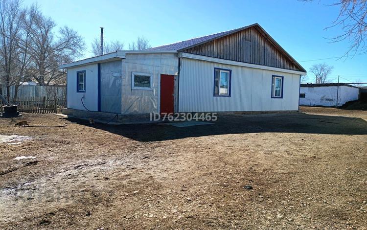 Отдельный дом · 3 комнаты · 124 м² · 12.17 сот., Сарысай ауылы 1 мамыр 7 — Больницы за 6.5 млн ₸ в Хромтау — фото 3