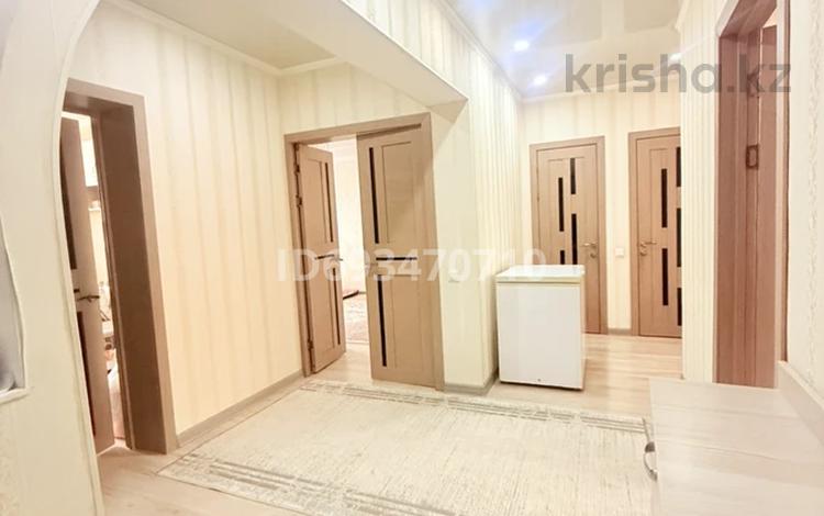 3-бөлмелі пәтер · 88 м² · 4/6 қабат, И.Есенберлина 69 — 6мкр, бағасы: 36 млн ₸ в Жезказгане — фото 22