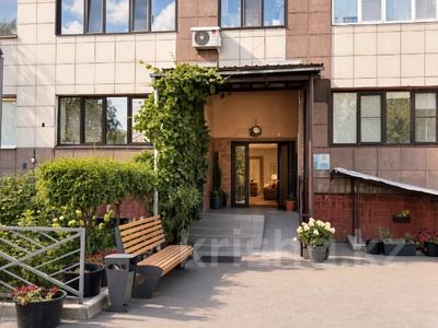 2-комнатная квартира · 67.8 м² · 3/5 этаж, мкр Самал-3 за 63 млн ₸ в Алматы, Медеуский р-н