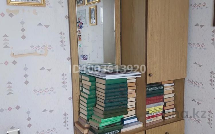 4-комнатная квартира · 80 м² · 5/6 этаж, Аманжолова 8 — Развлекательный центр "Лимпопо", центральный рынок. за 160 000 ₸ в Жезказгане — фото 2