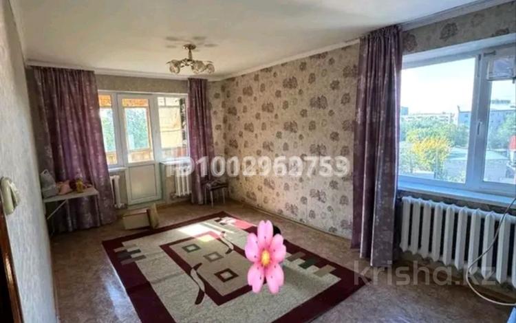 2-комнатная квартира · 43 м² · 5/5 этаж, 410 квартал 4 — Новостройка, 410 квартал за 15 млн ₸ в Семее — фото 2
